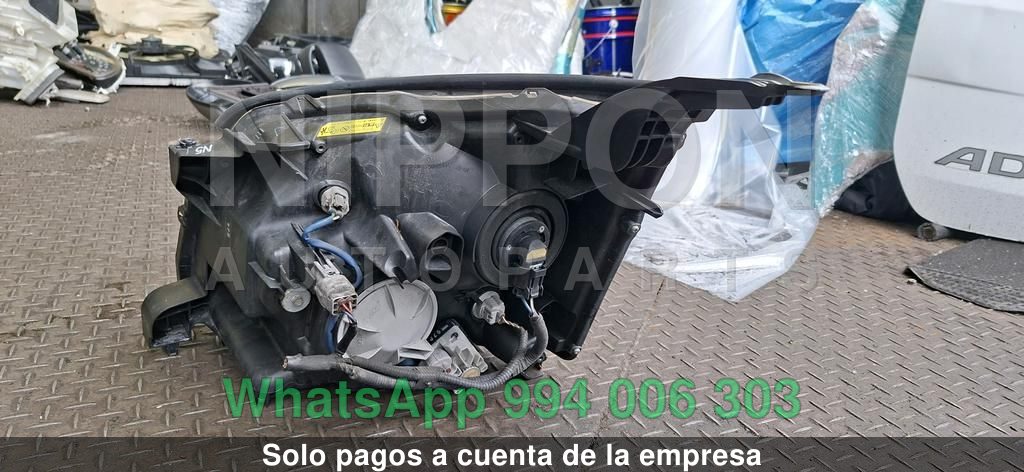 FARO DELANTERO RH TOYOTA VOXY 2007-2014 MINIVAN ZRR70G ZRR75W