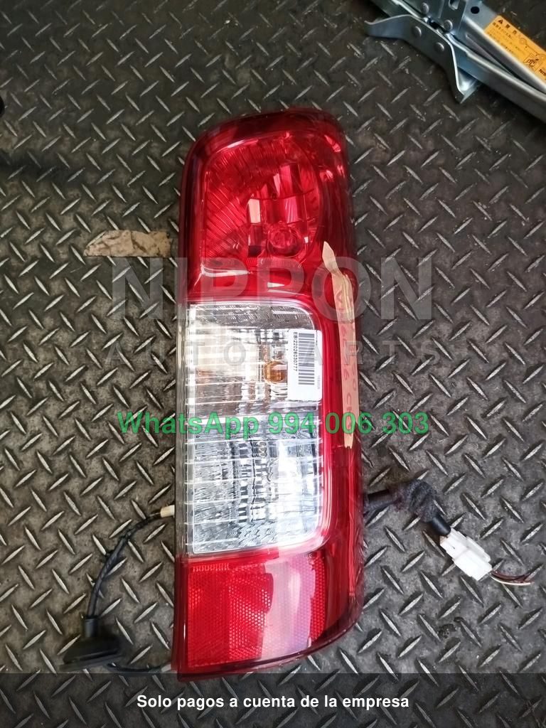 FARO POSTERIOR RH NISSAN CARAVAN 2012-2026 VAN VR2E26 CW4E26