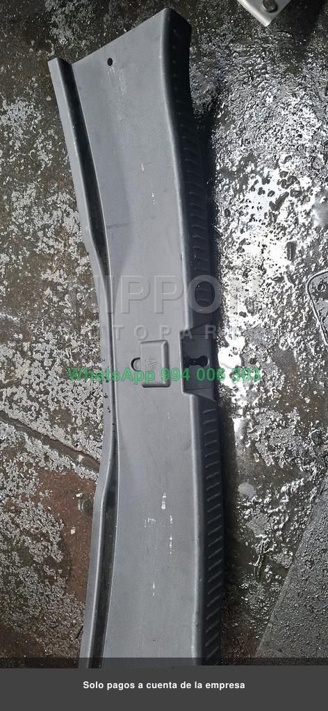 PISADERA DE COMPUERTA MAZDA AXELA 2003-2009 SEDAN BKEP BK5P