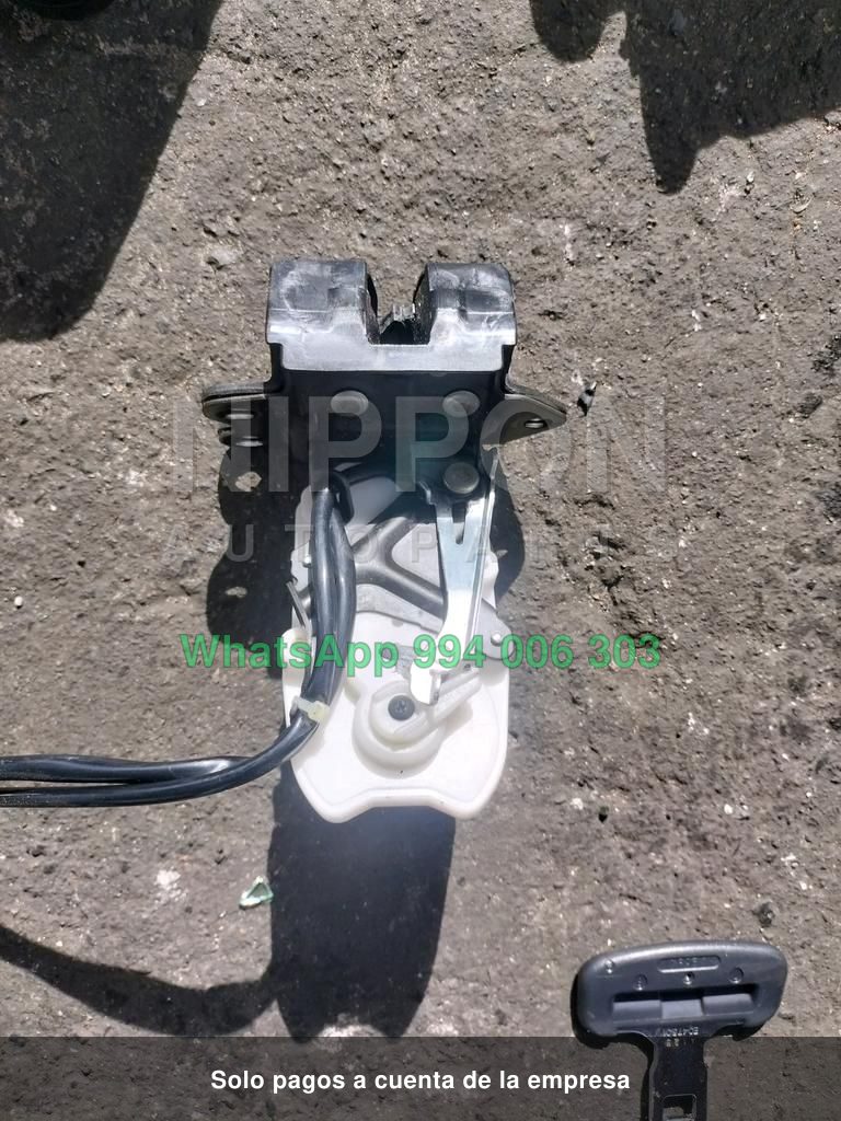 CHAPA DE COMPUERTA TOYOTA BB 2000-2005 HATCHBACK NCP30 NCP35