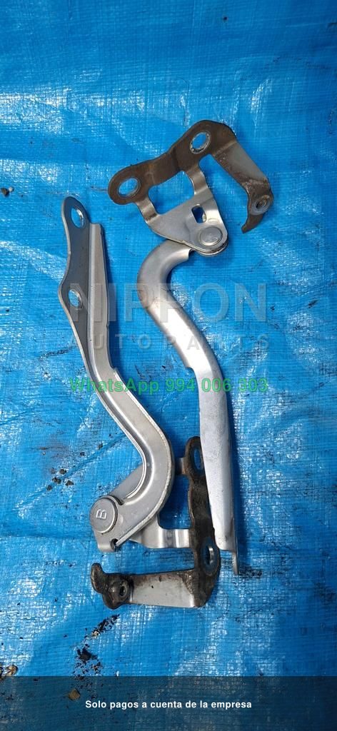 BISAGRA DE CAPOT PAR TOYOTA BELTA 2005-2012 SEDAN KSP92 SCP92