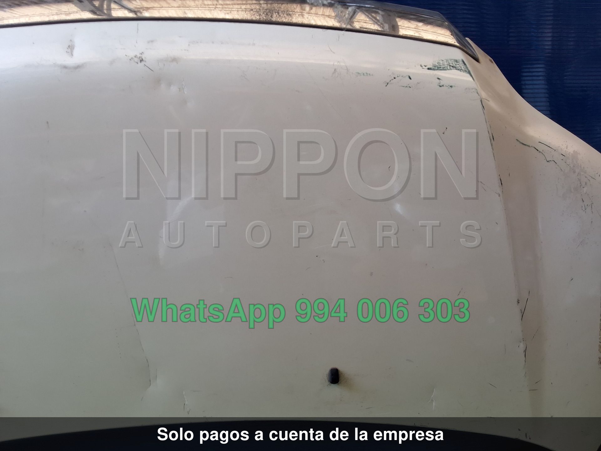 CAPOT TOYOTA NOAH 2001-2007 MINIVAN AZR60 AZR65G